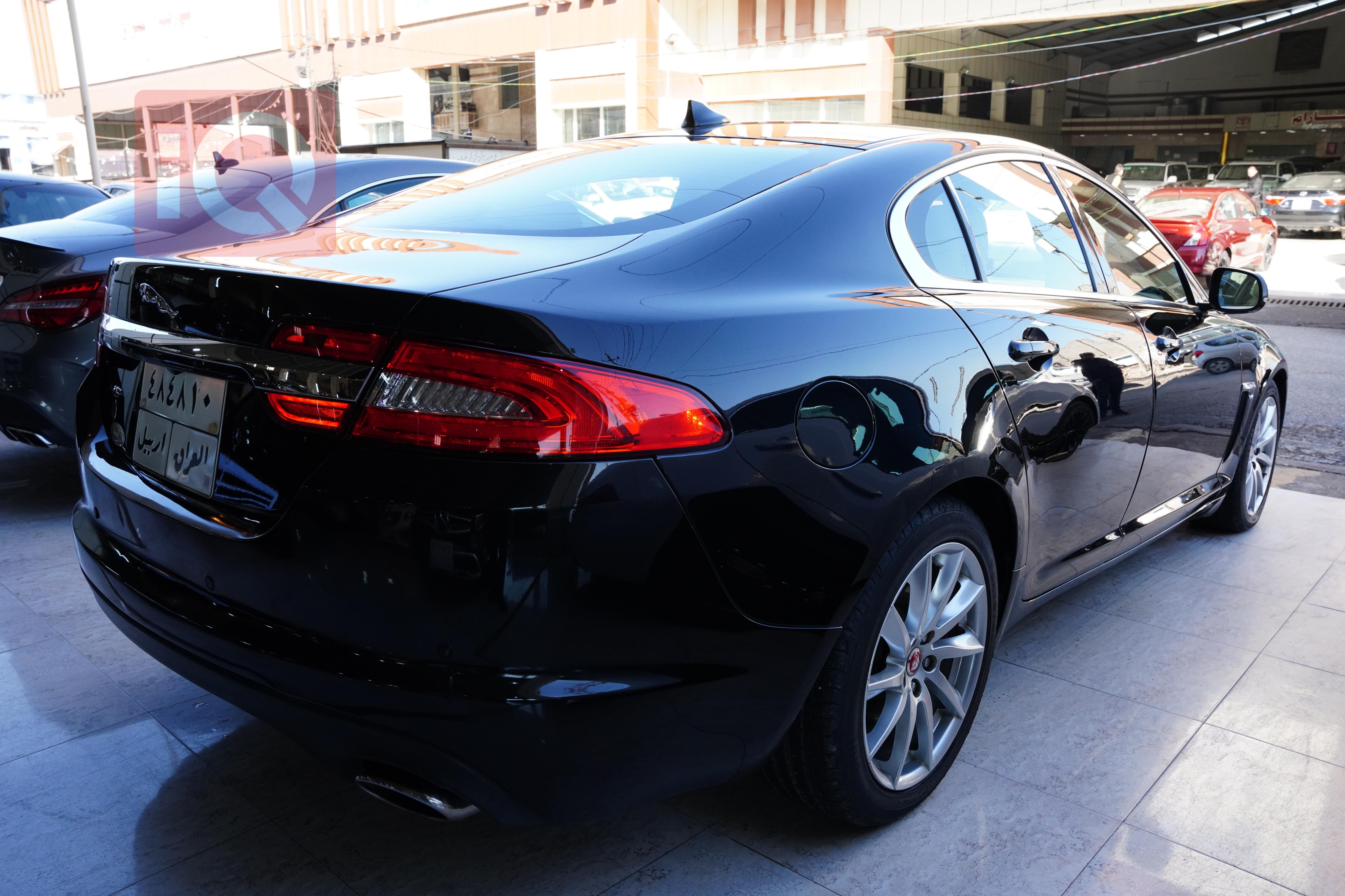 Jaguar XF